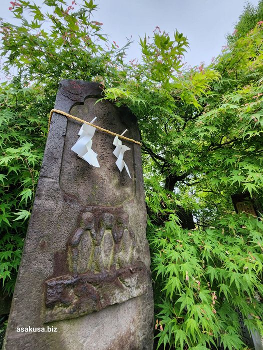 石濱神社の庚申塚