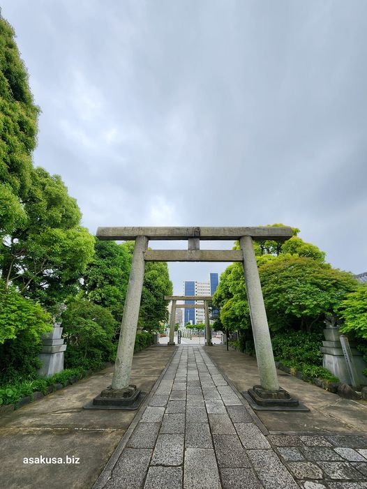 石濱神社の大鳥居